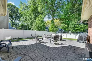 1000 Alpine Dr, Teaneck Township, NJ 07666 - Photo 36