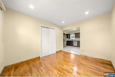 241 Union Avenue, Rutherford, NJ 07070 - Photo 10