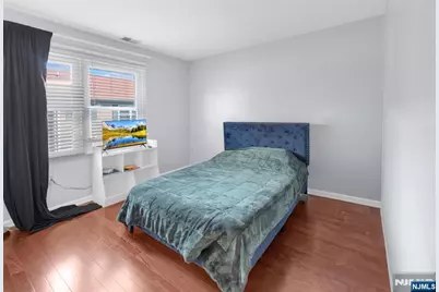 664 Irvington Avenue 6 #6, Maplewood, NJ 07040 - Photo 14
