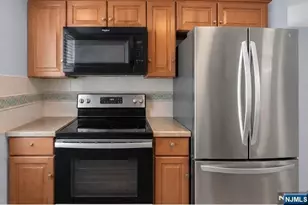 664 Irvington Ave 6, Maplewood, NJ 07040 - Photo 8