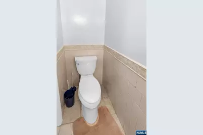 664 Irvington Avenue 6 #6, Maplewood, NJ 07040 - Photo 22