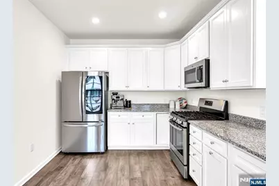 266 Aspen Drive, Cedar Grove, NJ 07009 - Photo 12