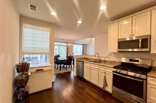 81 Autumn Way 20, Montvale, NJ 07645 - Photo 8