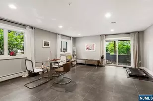 2046 Hoefleys Ln A, Fort Lee, NJ 07024 - Photo 22