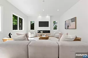 224 Riveredge Rd, Tenafly, NJ 07670 - Photo 8