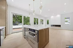 224 Riveredge Rd, Tenafly, NJ 07670 - Photo 6