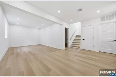 224 Riveredge Road, Tenafly, NJ 07670 - Photo 32