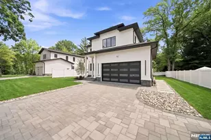 224 Riveredge Rd, Tenafly, NJ 07670 - Photo 36