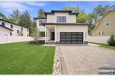 224 Riveredge Road, Tenafly, NJ 07670 - Photo 2