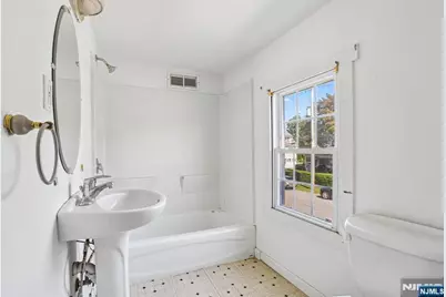 162 Chestnut Street, Boonton Town, NJ 07005 - Photo 10
