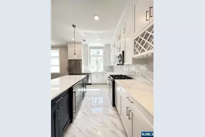 501 Midland Avenue C #C, Saddle Brook Township, NJ 07663 - Photo 4