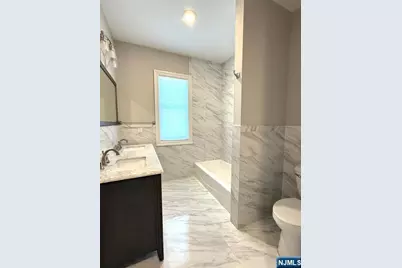 501 Midland Avenue C #C, Saddle Brook Township, NJ 07663 - Photo 6