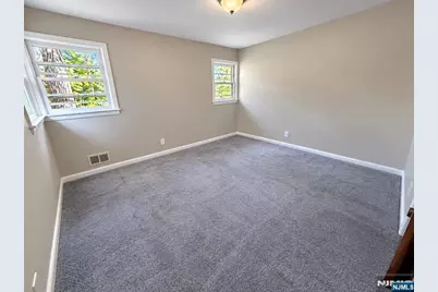 201 Davis Avenue, Hackensack, NJ 07601 - Photo 6