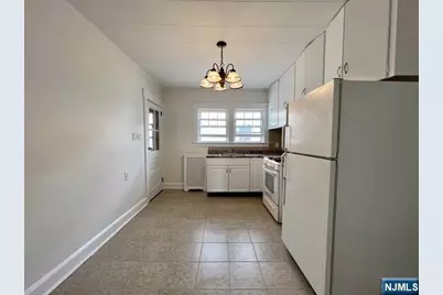 57 9th Avenue, Hawthorne, NJ 07506 - Photo 6