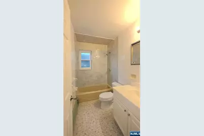 329 Highland Avenue 1st Fl #1st Fl, Palisades Park, NJ 07650 - Photo 10