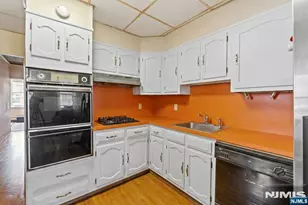 1306 7th St, North Bergen, NJ 07047 - Photo 20