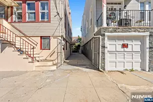1306 7th St, North Bergen, NJ 07047 - Photo 42
