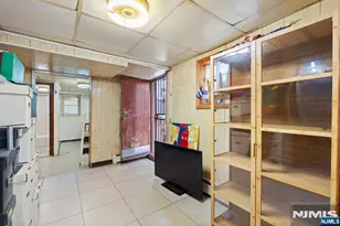 1306 7th St, North Bergen, NJ 07047 - Photo 40
