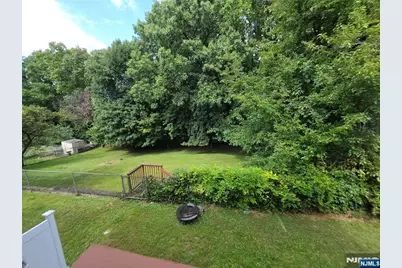 2461 Rossett Street, Fort Lee, NJ 07024 - Photo 8