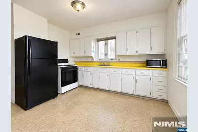 212 John Street, Harrison, NJ 07029 - Photo 18