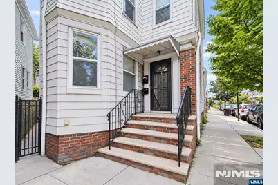 212 John Street, Harrison, NJ 07029 - Photo 2