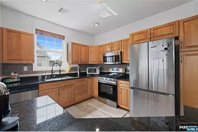 1 Barrister Street 171 #171, Clifton, NJ 07013 - Photo 12
