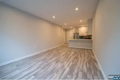 62 Broadway 202 #202, Woodcliff Lake, NJ 07677 - Photo 4