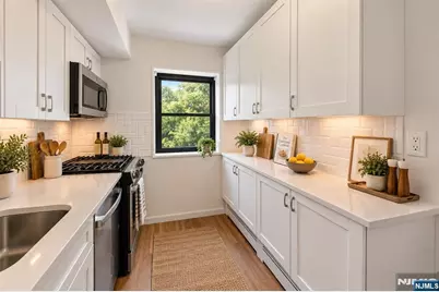 214 Prospect Avenue 143C #143C, Hackensack, NJ 07601 - Photo 4