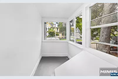 63 Wyckoff Avenue, Waldwick, NJ 07463 - Photo 22