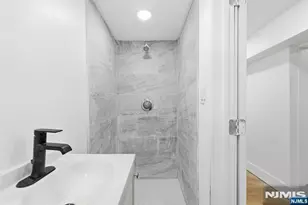 63 Wyckoff Ave, Waldwick, NJ 07463 - Photo 16
