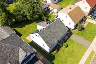454 Lasalle Ave, Hasbrouck Heights, NJ 07604 - Photo 4