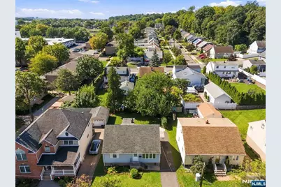 454 Lasalle Avenue, Hasbrouck Heights, NJ 07604 - Photo 26