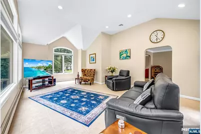 9 Pinehill Drive, Upper Saddle River, NJ 07458 - Photo 18