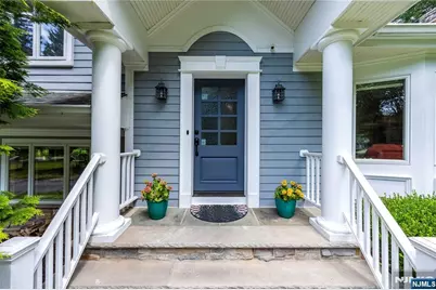 9 Pinehill Drive, Upper Saddle River, NJ 07458 - Photo 4