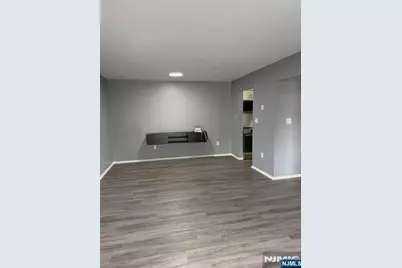 293-307 Main Street 2 #2, Belleville, NJ 07109 - Photo 12