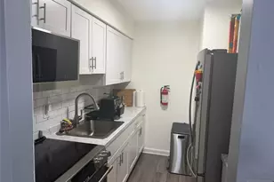 293-307 Main Street 2, Belleville, NJ 07109 - Photo 4