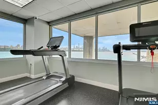 333 The Promenade, Edgewater, NJ 07020 - Photo 20