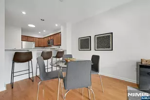 333 The Promenade, Edgewater, NJ 07020 - Photo 8