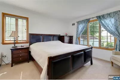 30 John Place, Bergenfield, NJ 07621 - Photo 10