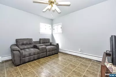 58 Pine, Midland Park, NJ 07432 - Photo 16