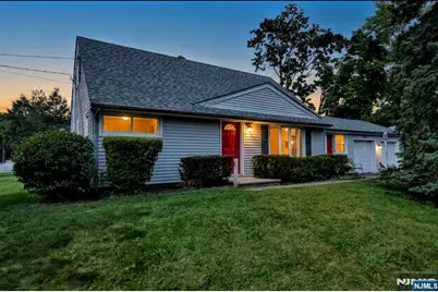 58 Pine, Midland Park, NJ 07432 - Photo 24