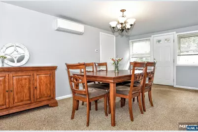58 Pine, Midland Park, NJ 07432 - Photo 12