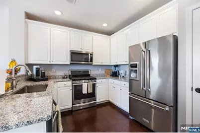 107 Wesmont Drive, Wood Ridge, NJ 07075 - Photo 8