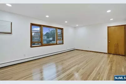 6 Miller Avenue 1 #1, Elmwood Park, NJ 07407 - Photo 4