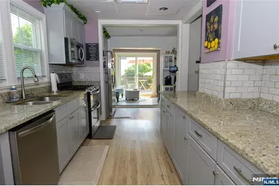 126 Post Avenue, Lyndhurst Township, NJ 07071 - Photo 6