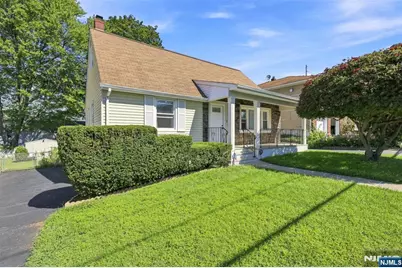 49 Falmouth Avenue, Elmwood Park, NJ 07407 - Photo 50