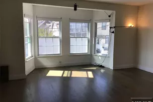 21 Valley Pl 2, Edgewater, NJ 07020 - Photo 2
