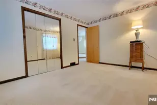 749 Ten Eyck Ave, Lyndhurst Township, NJ 07071 - Photo 10