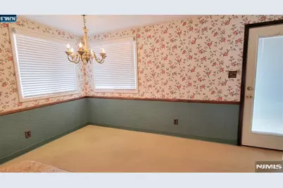 749 Ten Eyck Avenue, Lyndhurst Township, NJ 07071 - Photo 8