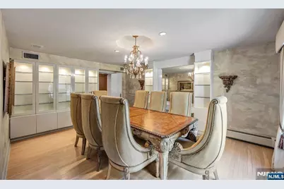 40 Mohegan Trail, Saddle River, NJ 07458 - Photo 6